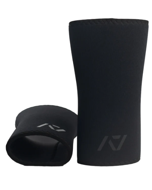 A7 Hourglass Knee Sleeves - Stiff - Stealth