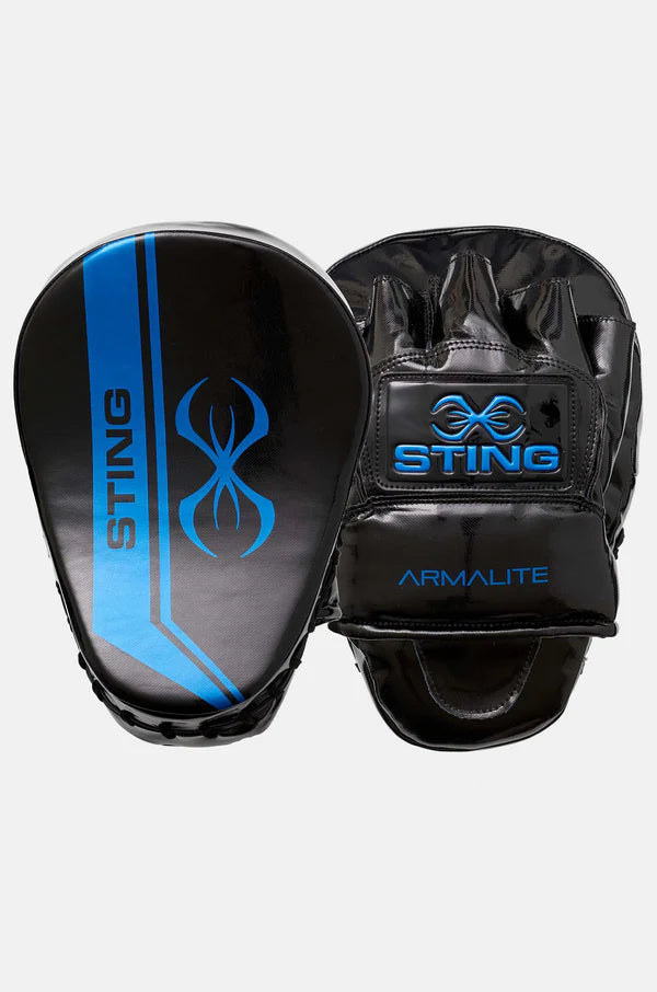 Sting Armalite Focus Mitts (Black/Blue)